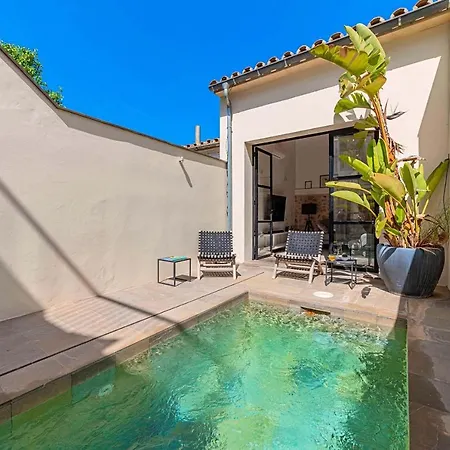 Elegant Town House In 2 Bedrooms Roser Vell Located In Heart Of Old Town * بويينسا