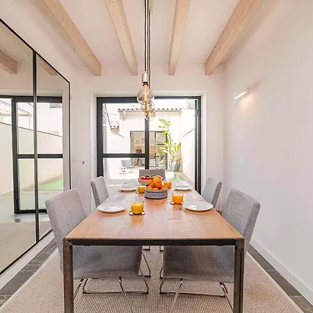 Elegant Town House In 2 Bedrooms Roser Vell Located In Heart Of Old Town * بويينسا